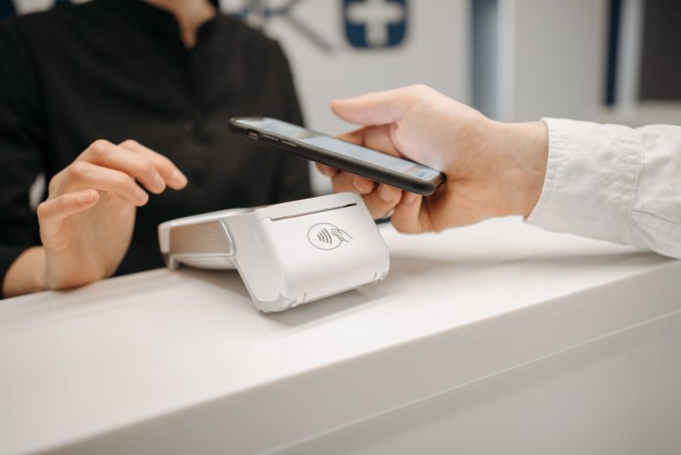 What are Innovative Rewards? How Modern Loyalty Programs Increase Engagement and Revenue